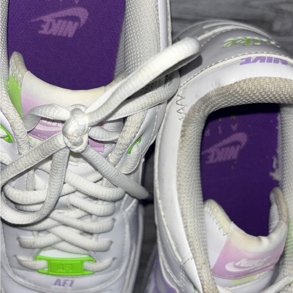 Nike Air Force 1’s - Picture 3 of 5